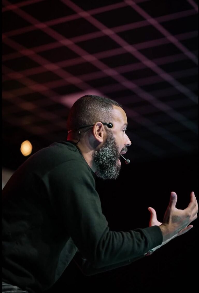 WhatsApp Image 2025-10-20 at 23.22.33 (2)